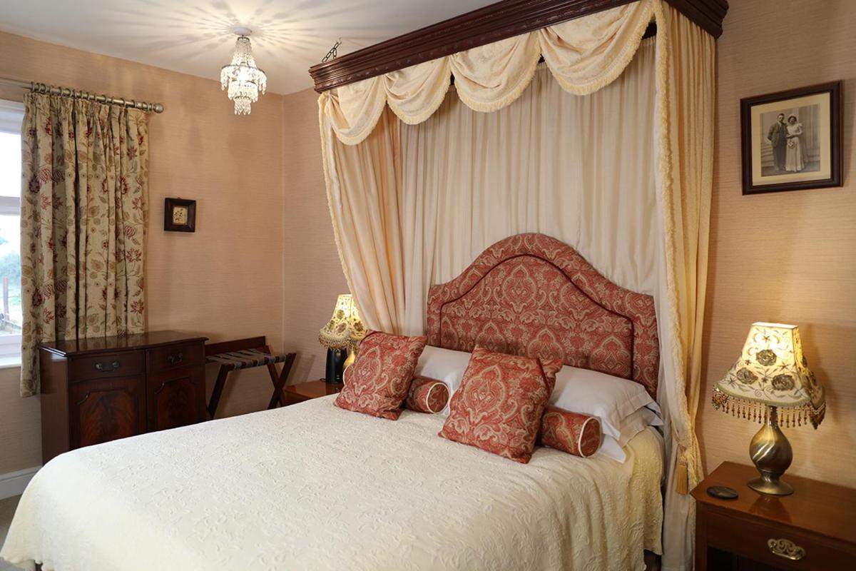 Carrick'S At Castle Farm Hotell Swanton Morley Eksteriør bilde
